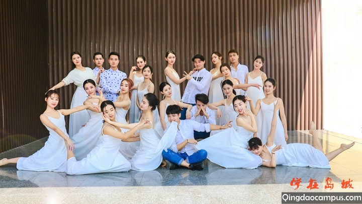三峡大学舞蹈系2018届学子唯美毕业照